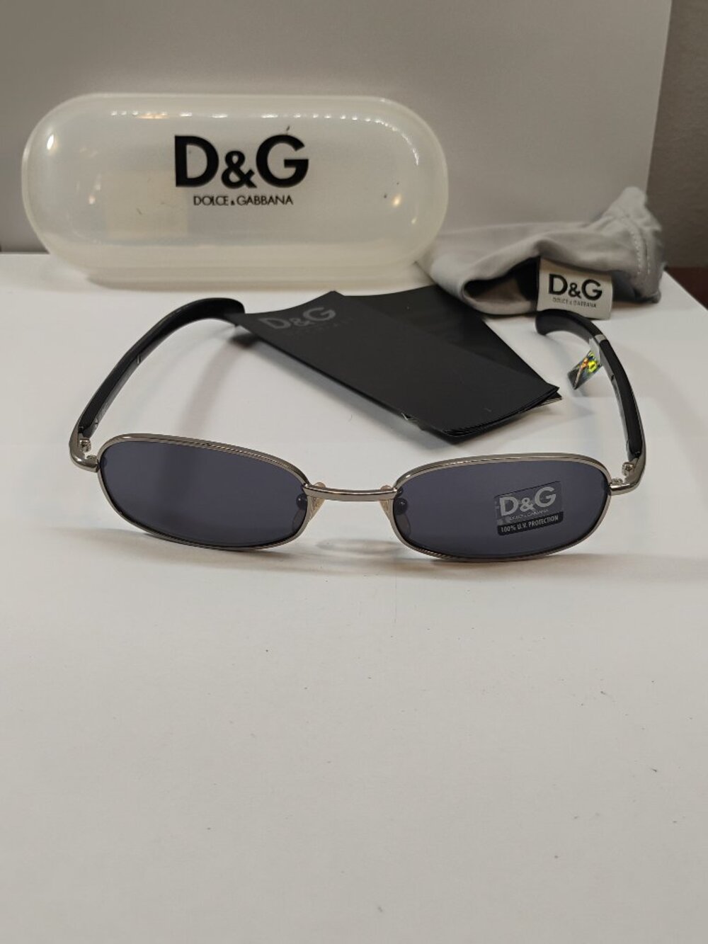 VINTAGE DOLCE & GABBANA DG 2012 Sunglasses with Hard Case Dust Bag Papers Y2K